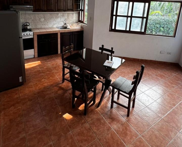 Interior bungalow Santa Eulalia — Girasoles